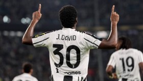 国际米兰高薪转会困境：联赛排名下滑，核心球员交易引争议